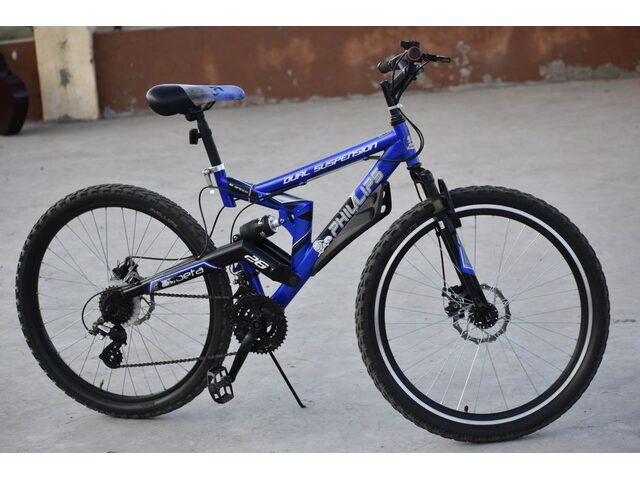 Trek Marlin 7 Mountain Bike — 29er