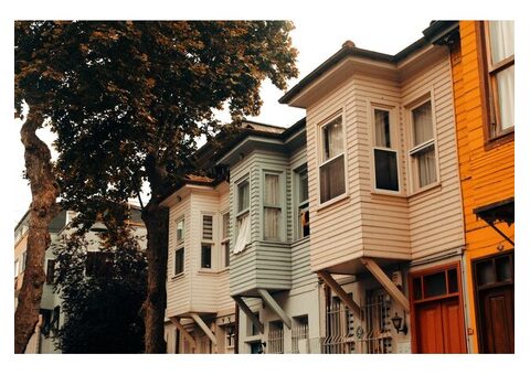 Charming 3BR/2BA Craftsman Home