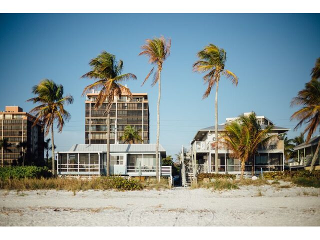 Oceanfront Condo — Weekly Vacation Rental