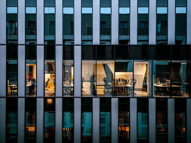 1,200 sqft Office Suite — Prime Location